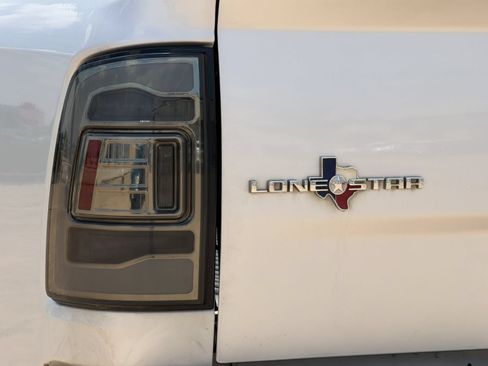Used 2019 RAM 1500 Lone Star AWD/4WD image 12