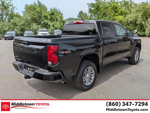 Used 2023 Chevrolet Colorado LT w/ Advanced Trailering Package AWD/4WD image 3