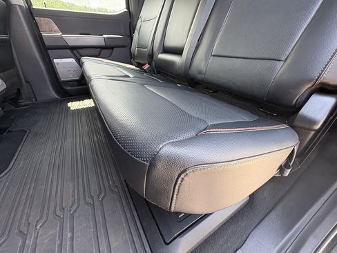 Used 2023 Ford F250 Lariat AWD/4WD image 20