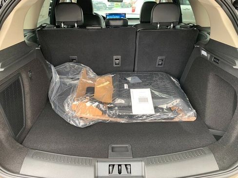 New 2026 Lincoln Corsair Premiere AWD/4WD image 5