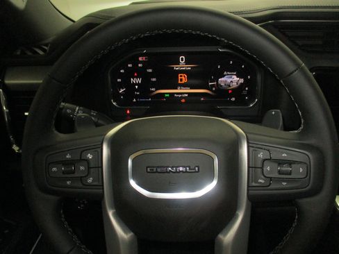 New 2026 GMC Sierra 1500 Denali w/ Denali Reserve Package AWD/4WD image 29
