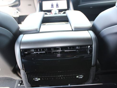 New 2025 Jeep Grand Wagoneer Series III w/ Rear Seat Video Group 1 image 19