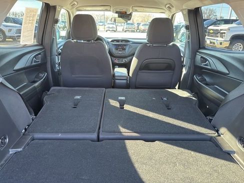 Used 2023 Chevrolet TrailBlazer LT image 36