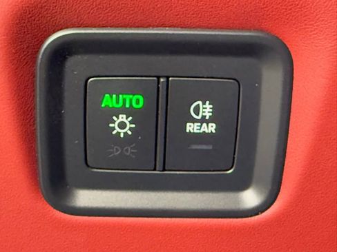 New 2026 Porsche Cayenne image 36