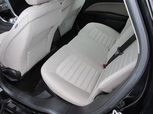 Used 2018 Ford Fusion S image 9