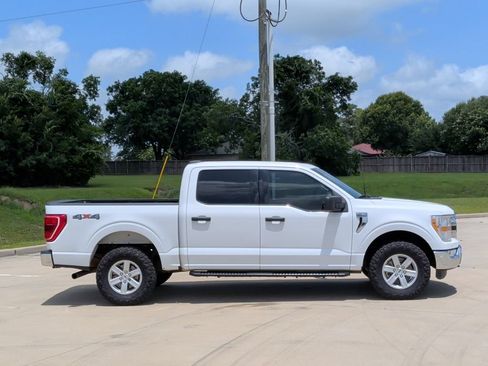 Used 2022 Ford F150 XLT w/ Equipment Group 301A Mid AWD/4WD image 9