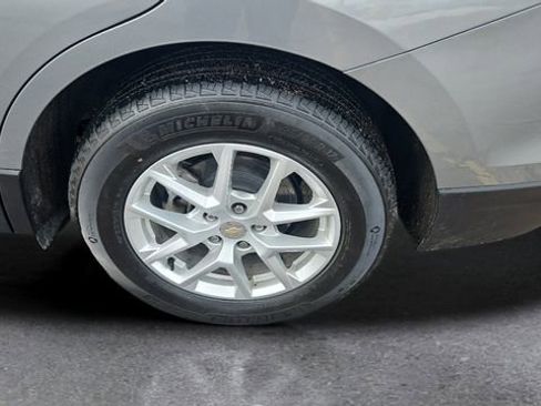 Used 2023 Chevrolet Equinox LS w/ LS Convenience Package image 20