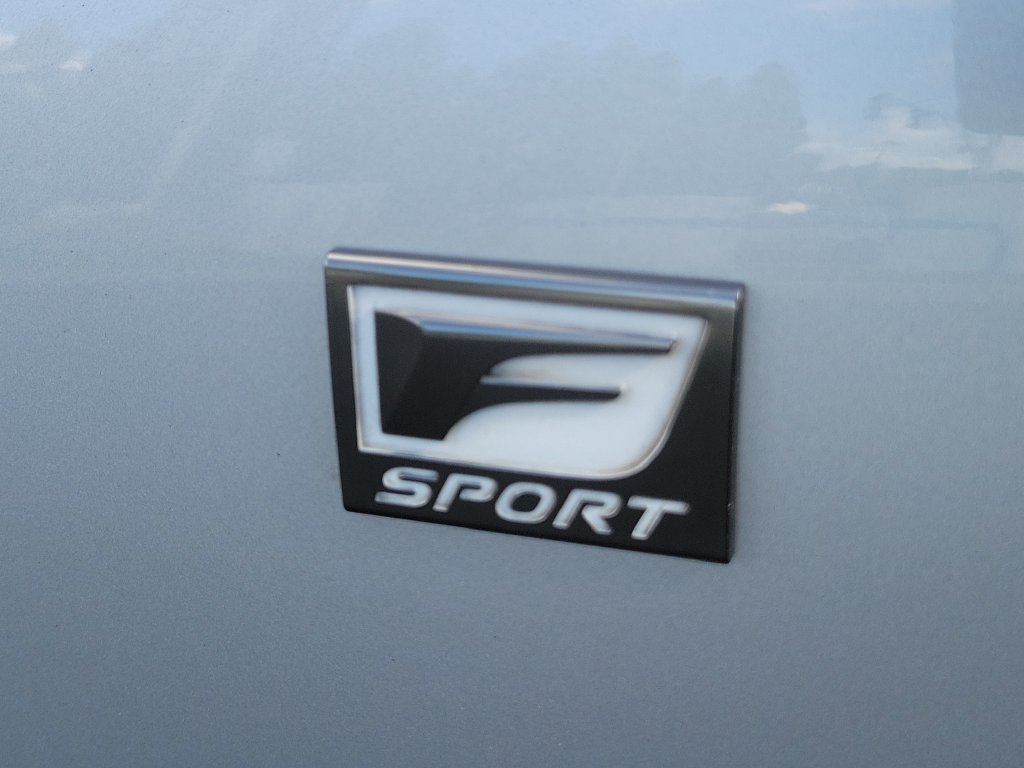 Used 2016 Lexus IS 200t RWD image 29