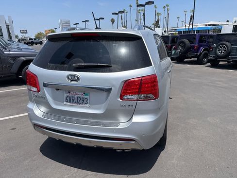 Used 2012 Kia Sorento SX FWD image 15