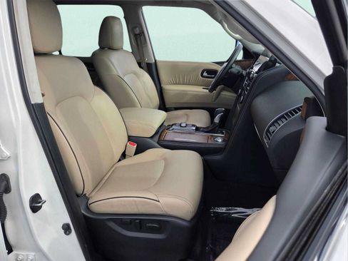Used 2021 Nissan Armada SL w/ Captain's Chairs Package RWD image 23