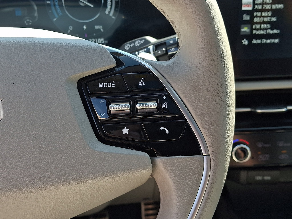 Used 2023 Kia Niro Wave w/ Wave Preserve Package FWD image 23