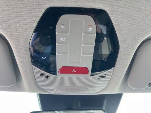 Certified 2025 Kia K4 FWD image 24