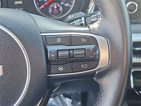 Used 2022 Kia K5 LXS image 21