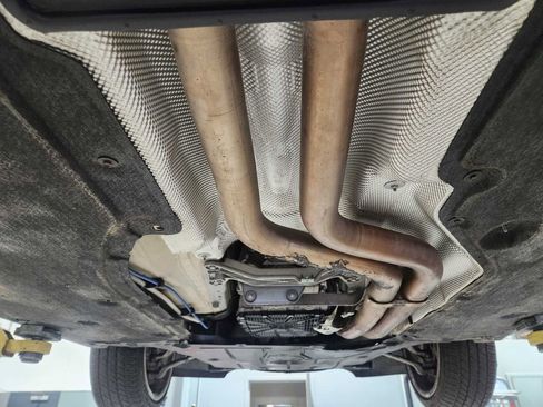 Used 2013 BMW 135i Convertible image 20