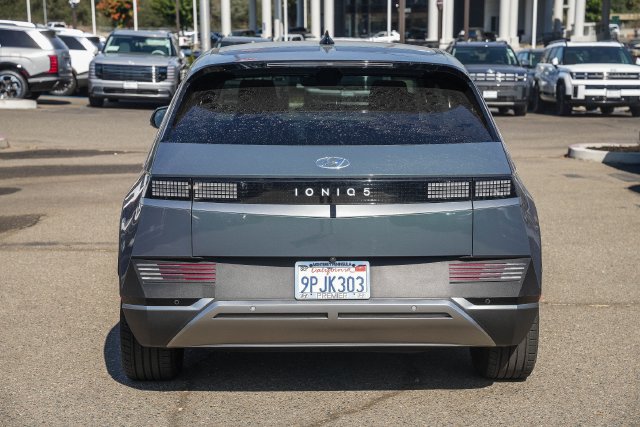 Certified 2024 Hyundai Ioniq 5 SEL RWD image 4