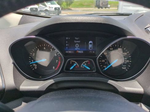 Used 2018 Ford Escape SEL AWD/4WD image 26