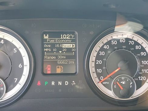Used 2022 RAM 1500 Tradesman w/ Chrome Appearance Group AWD/4WD image 15