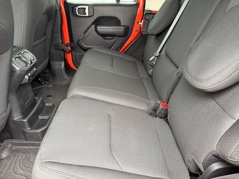 Used 2023 Jeep Wrangler Unlimited w/ Cold Weather Group AWD/4WD image 12