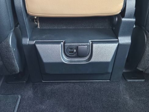 Used 2022 Ford F150 Lariat AWD/4WD image 28