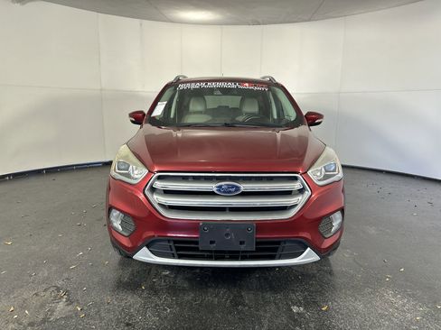 Used 2017 Ford Escape Titanium image 4