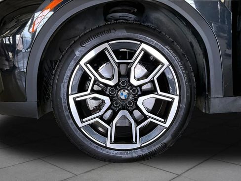 Used 2025 BMW X2 xDrive28i AWD/4WD image 10