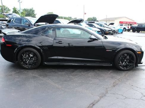 Used 2014 Chevrolet Camaro Z/28 RWD image 12