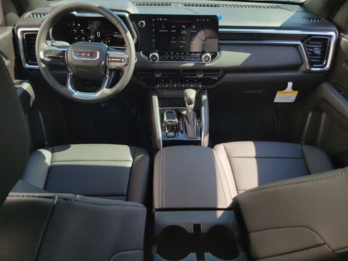 New 2026 GMC Canyon Elevation w/ Convenience Package RWD image 15