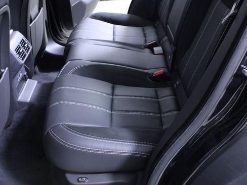 Used 2023 Land Rover Range Rover Velar R-Dynamic S image 12