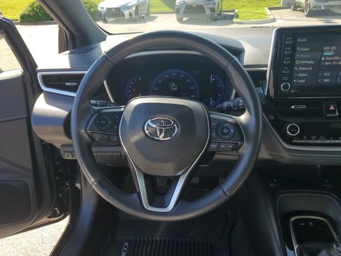 Used 2020 Toyota Corolla XSE FWD image 11