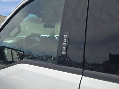 Used 2022 Ford F150 XLT w/ Equipment Group 302A High image 13