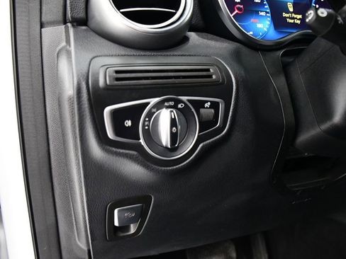 Certified 2020 Mercedes-Benz GLC 300 4MATIC image 11