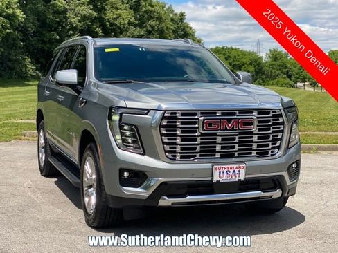 Used 2025 GMC Yukon Denali AWD/4WD image 1