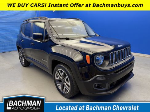 Used 2016 Jeep Renegade Latitude FWD image 1