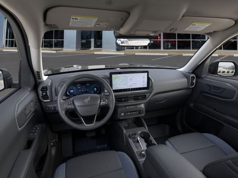 Used 2025 Ford Bronco Sport Outer Banks w/ Outer Banks Tech Package+ image 17