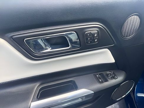 Used 2015 Ford Mustang 50 Years RWD image 23