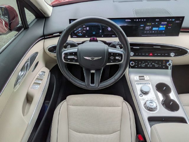 Used 2026 Genesis GV70 2.5T Advanced AWD/4WD image 16