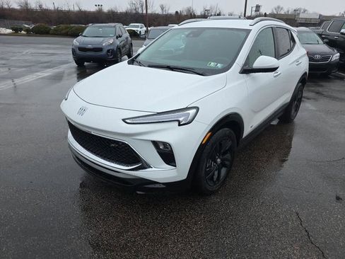 Used 2026 Buick Encore GX Sport Touring w/ Comfort Package image 8