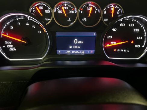 Certified 2022 Chevrolet Silverado 1500 RST AWD/4WD image 21