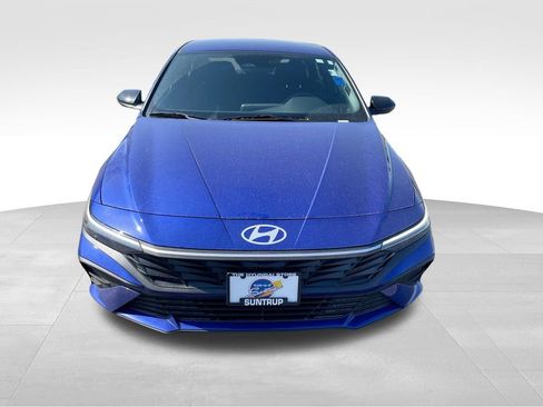 New 2025 Hyundai Elantra SEL image 34