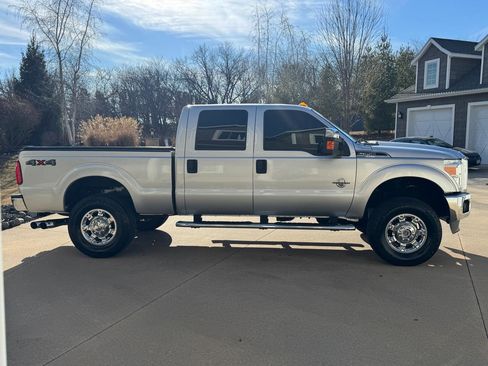 Used 2015 Ford F350 XLT w/ XLT Premium Package image 7