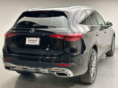Used 2023 Mercedes-Benz GLC 300 4MATIC image 13