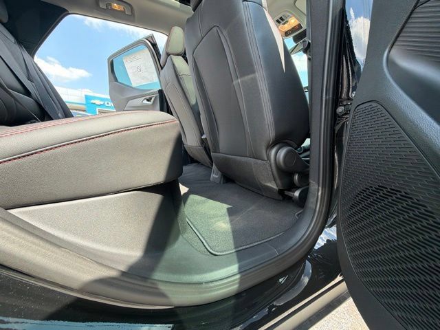 New 2027 Chevrolet Bolt RS w/ Super Cruise Package FWD image 39