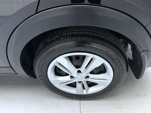 Certified 2024 Nissan Kicks S image 22