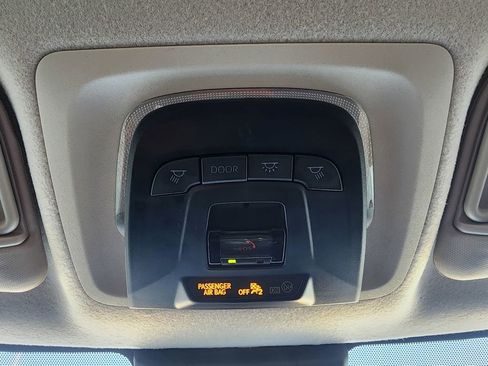 Used 2025 Toyota Corolla LE w/ LE Premium Package image 22