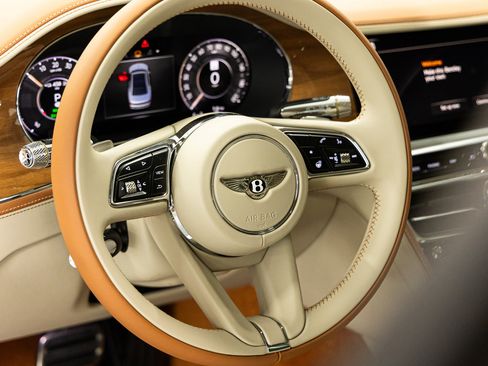 New 2026 Bentley Flying Spur Plug-In Hybrid AWD/4WD image 28