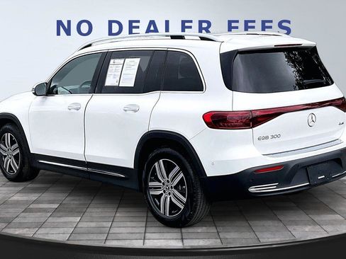 Used 2024 Mercedes-Benz EQB 300 4MATIC w/ Winter Package image 4