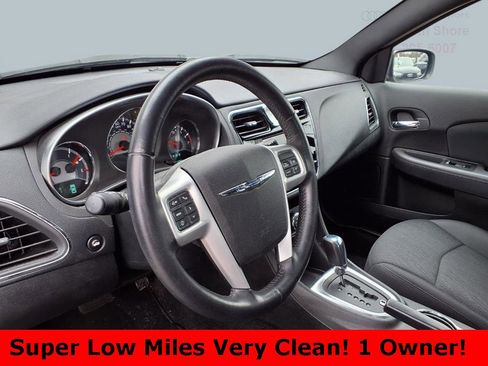 Used 2012 Chrysler 200 Touring image 10