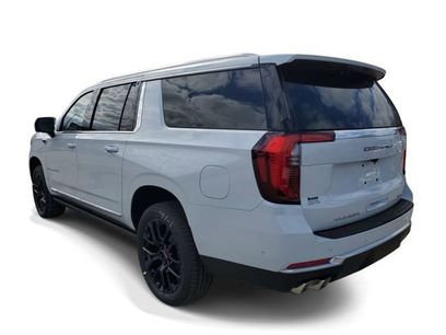 New 2026 GMC Yukon XL Denali w/ Sun & Power Step Package