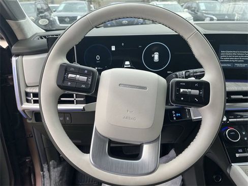 Used 2025 Hyundai Santa Fe Calligraphy image 14