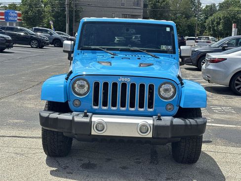 Used 2017 Jeep Wrangler Unlimited Sahara w/ Quick Order Package 24E Chief AWD/4WD image 8